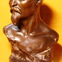 Бюст Дзержинского.